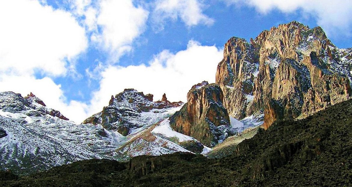 4 Days Mount Kenya Climbing – Sirimon Route